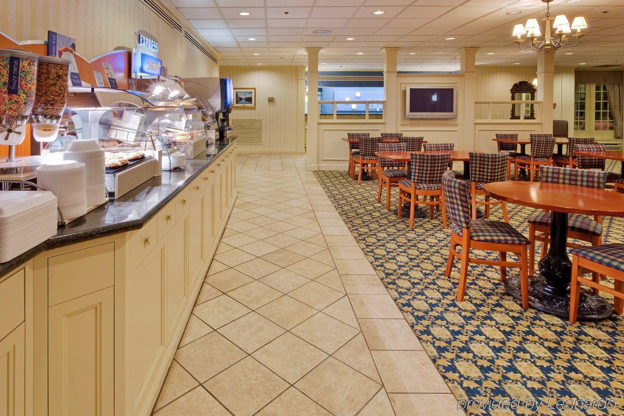 Holiday Inn Express Poughkeepsie By Ihg Zewnętrze zdjęcie