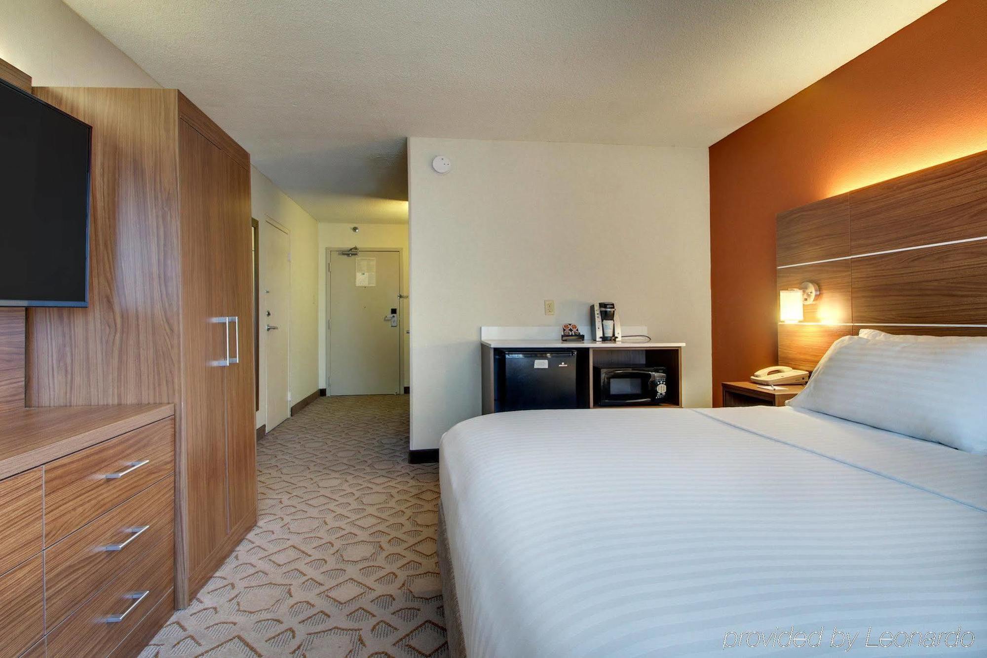 Holiday Inn Express Poughkeepsie By Ihg Zewnętrze zdjęcie