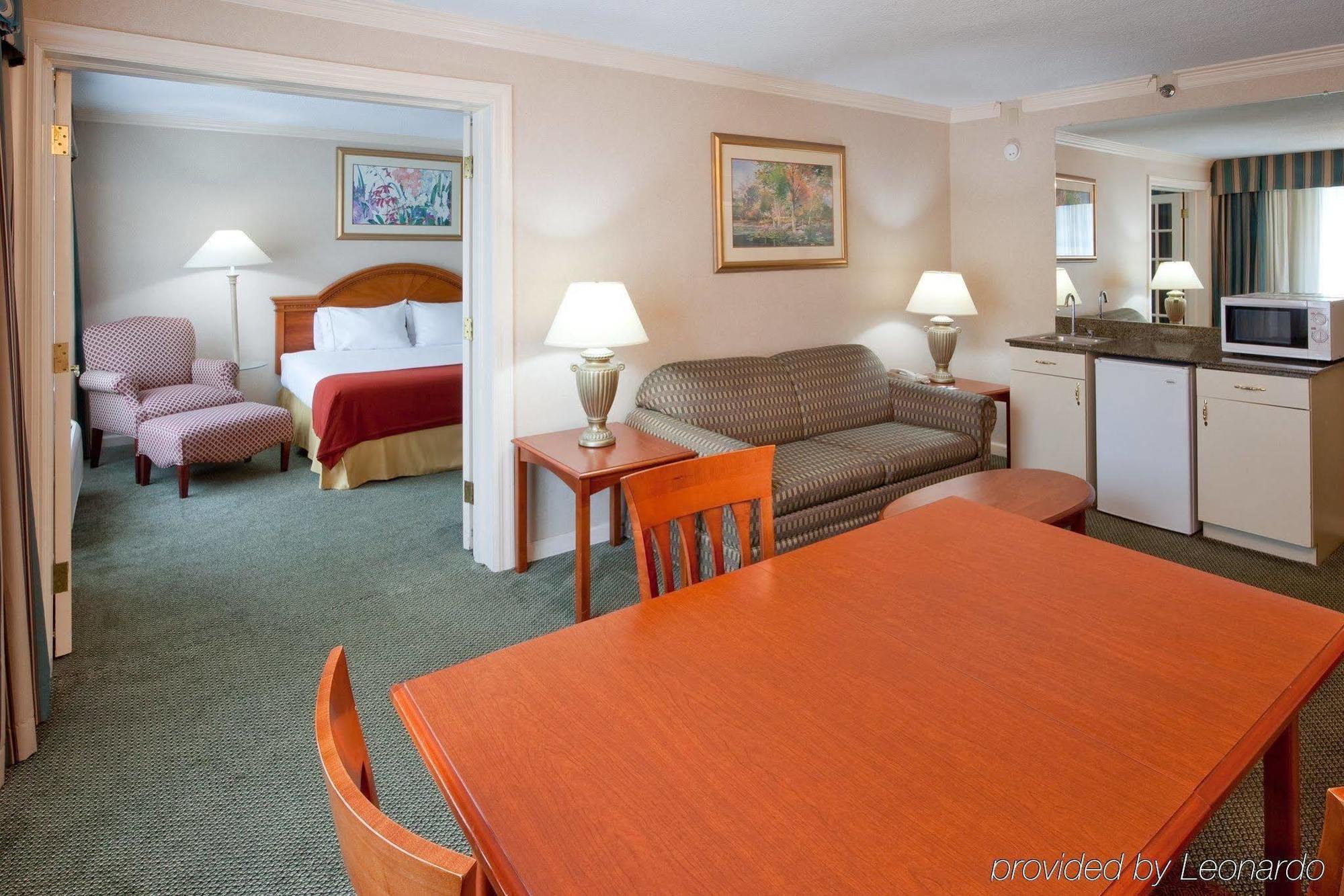Holiday Inn Express Poughkeepsie By Ihg Zewnętrze zdjęcie